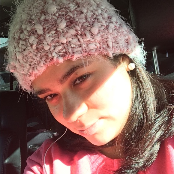 Meet your Posher, Ladona - Picture 1 of 1